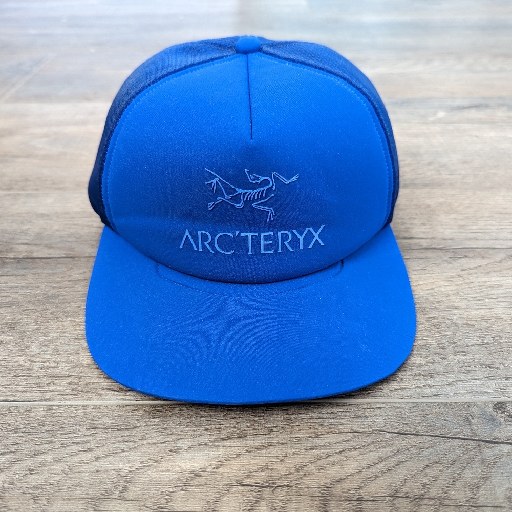 Arcteryx Logo Flat-Brim Trucker Hat. NWOT